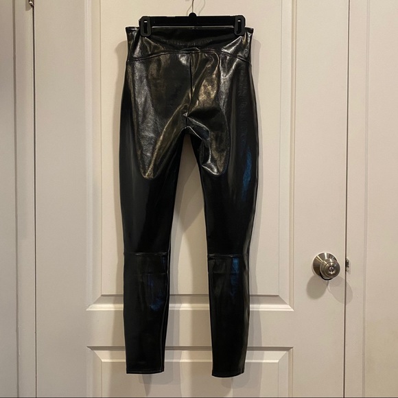 Spanx Faux Patent Leather Leggings Size Small - Picture 5 of 5